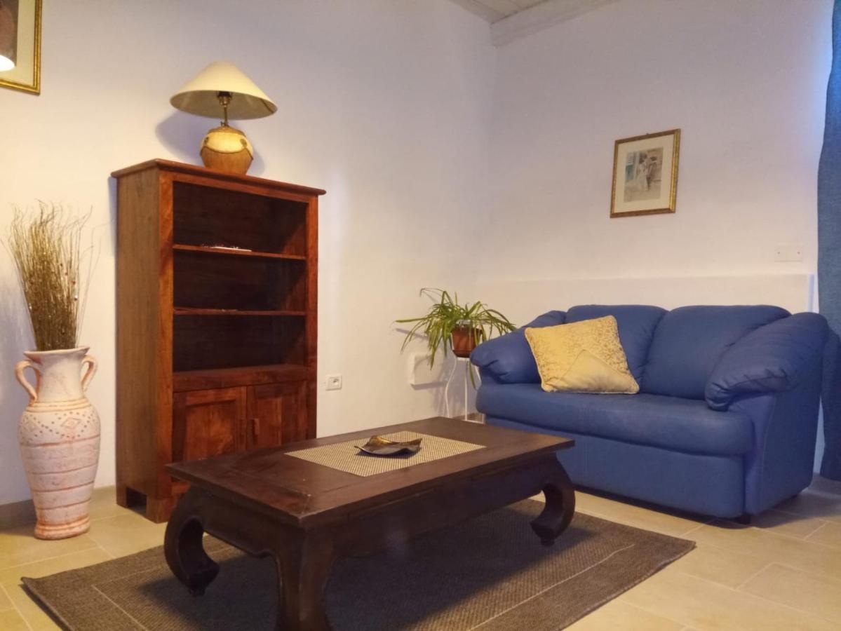 Via Manzoni Appartamento Ozieri Esterno foto