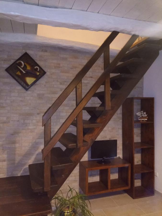 Via Manzoni Appartamento Ozieri Esterno foto